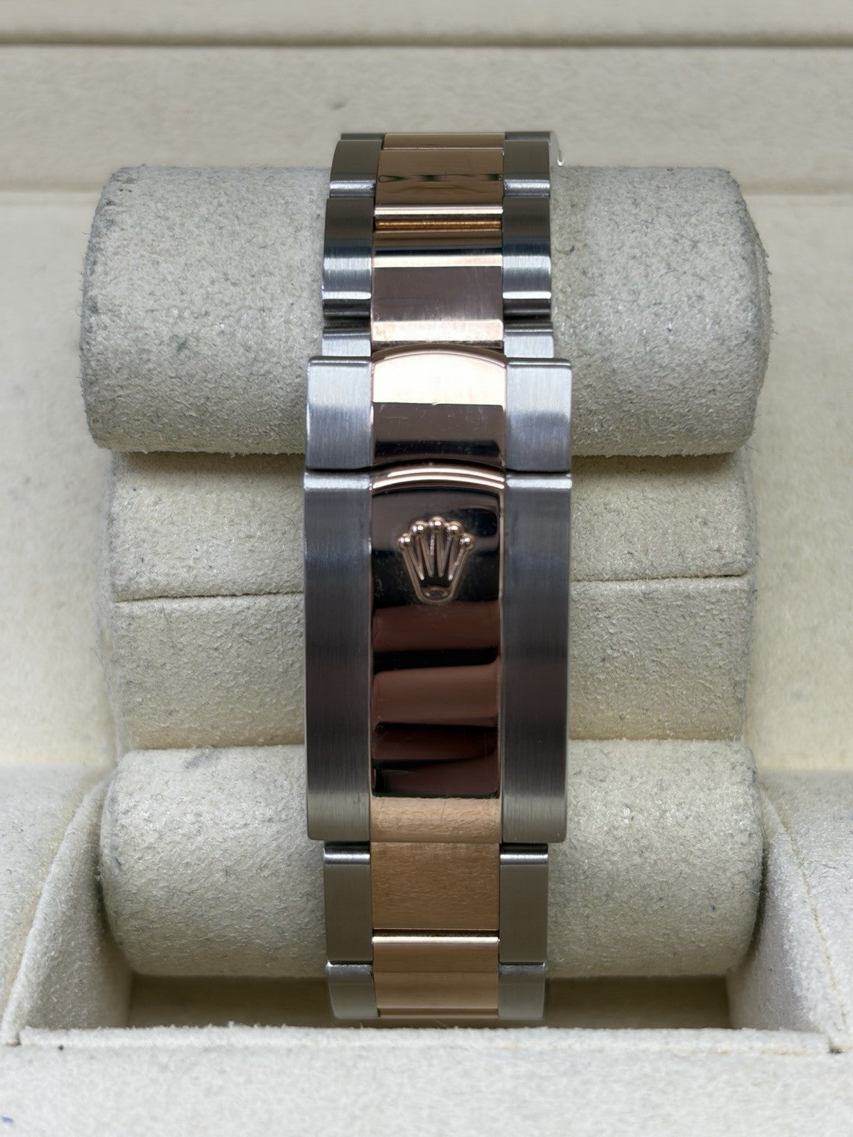 Rolex Datejust 126331 Wimbledon Dial Oyster Bracelet with Fluted Bezel W/ Box