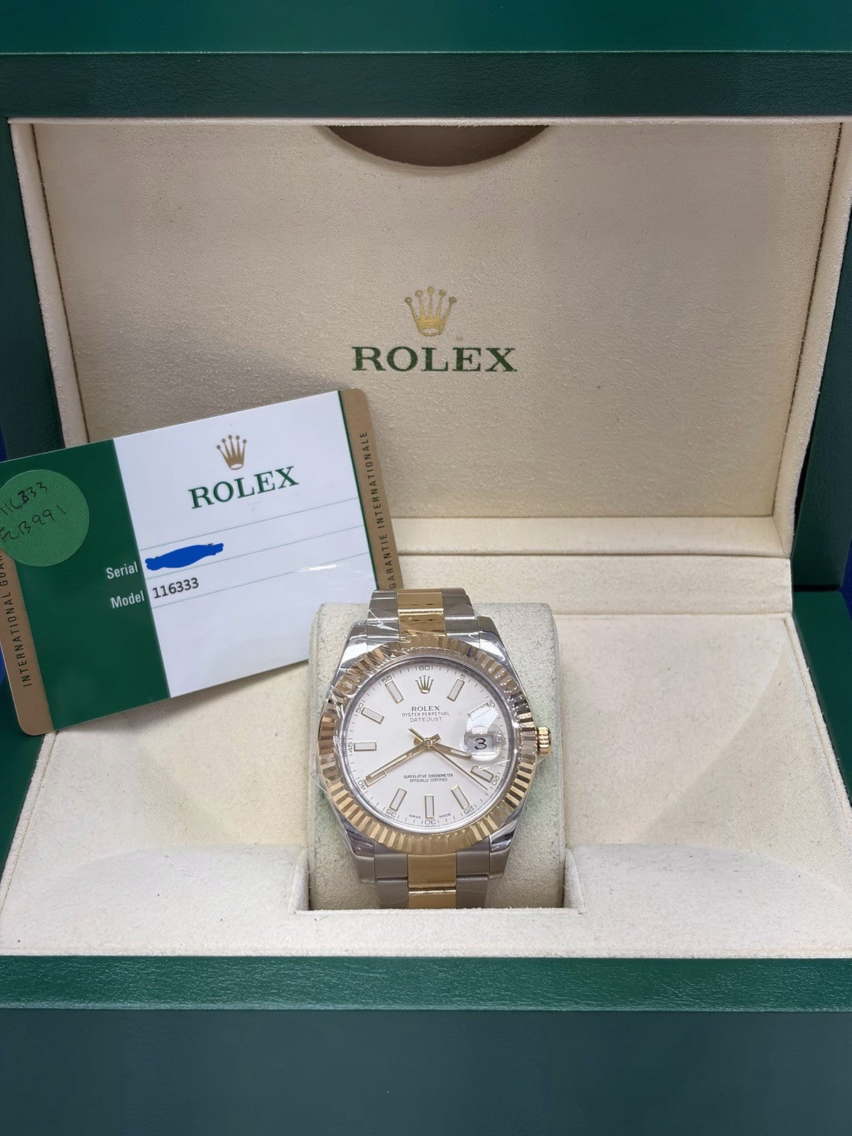 Rolex Datejust 116333 Gold and Silver Oyster Bracelet with Gold Bezel Box Papers