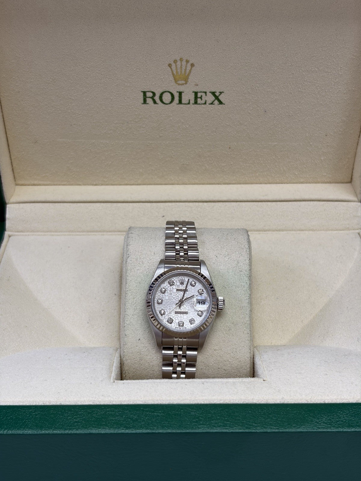 Rolex Lady-Datejust 79174 Silver Jubilee Bracelet with Silver Bezel Box & Papers