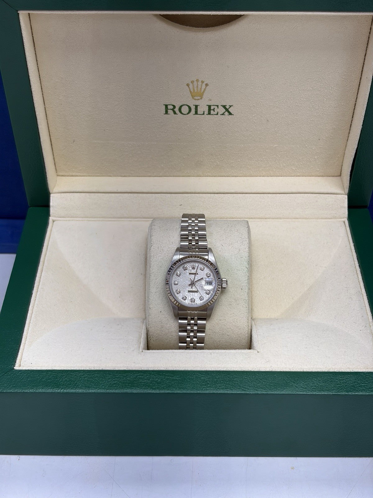 Rolex Lady-Datejust 79174 Silver Jubilee Bracelet with Silver Bezel Box & Papers