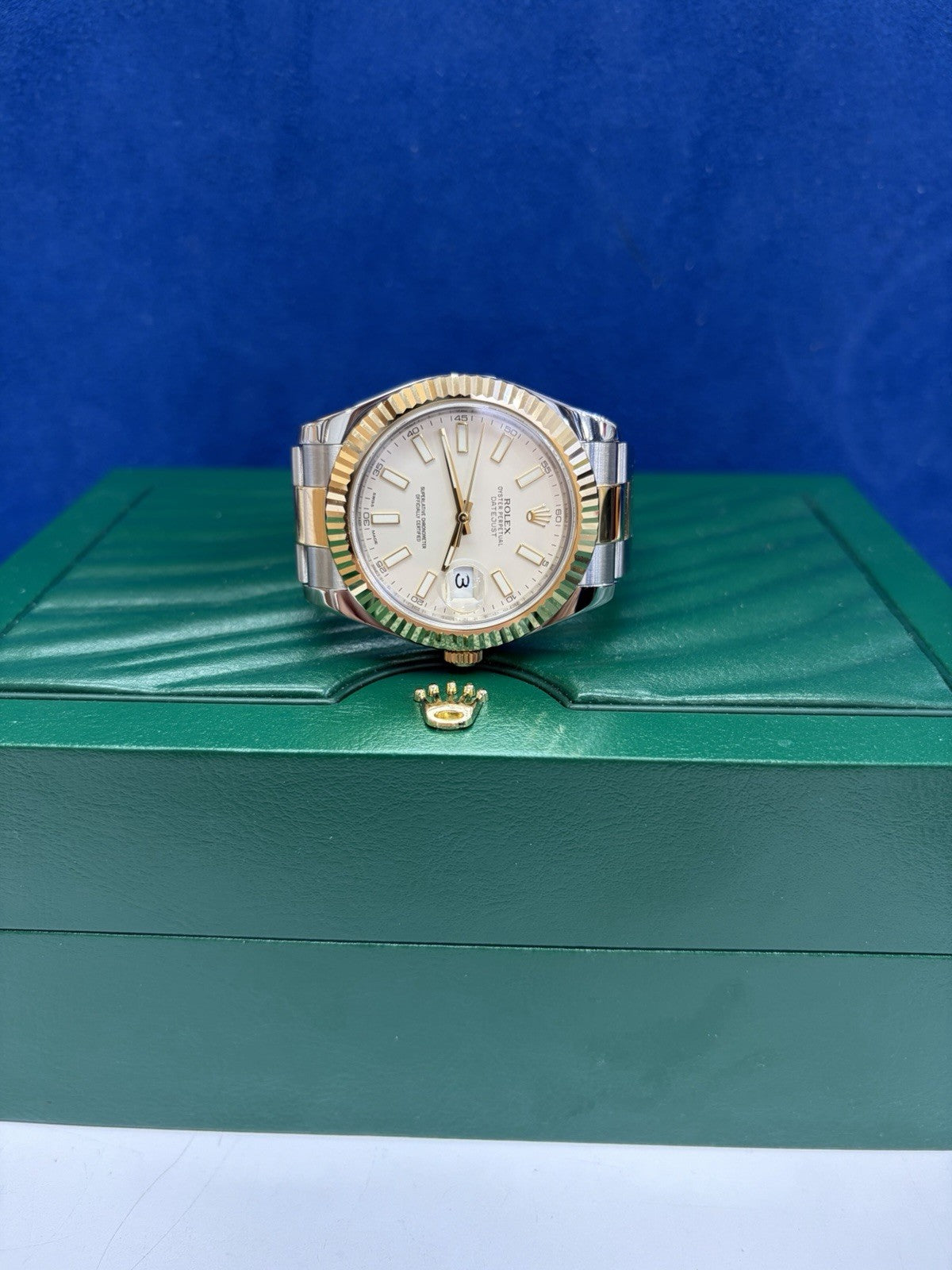 Rolex Datejust 116333 Gold and Silver Oyster Bracelet with Gold Bezel Box Papers