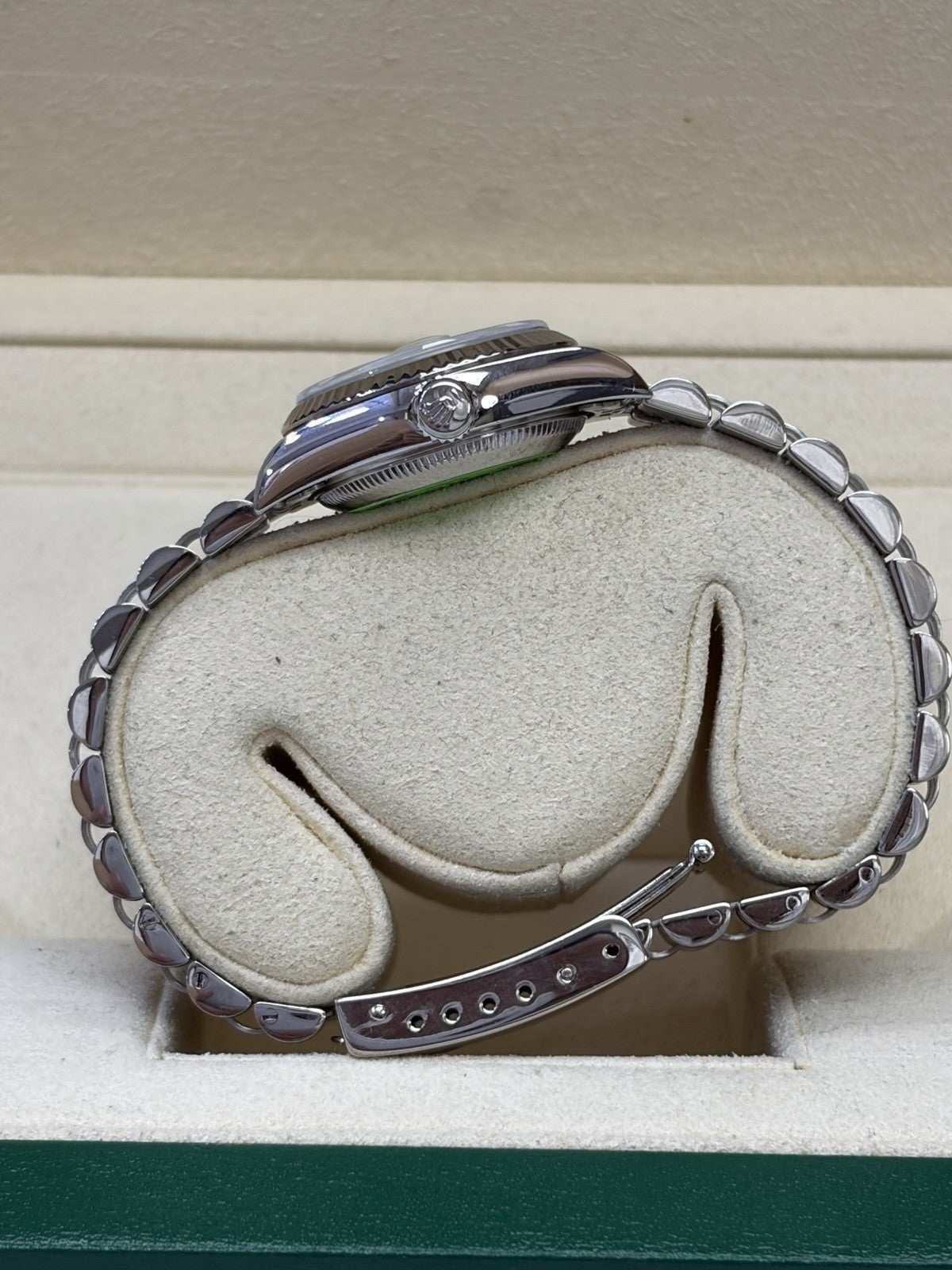 Rolex Lady-Datejust 79174 Silver Jubilee Bracelet with Silver Bezel Box & Papers