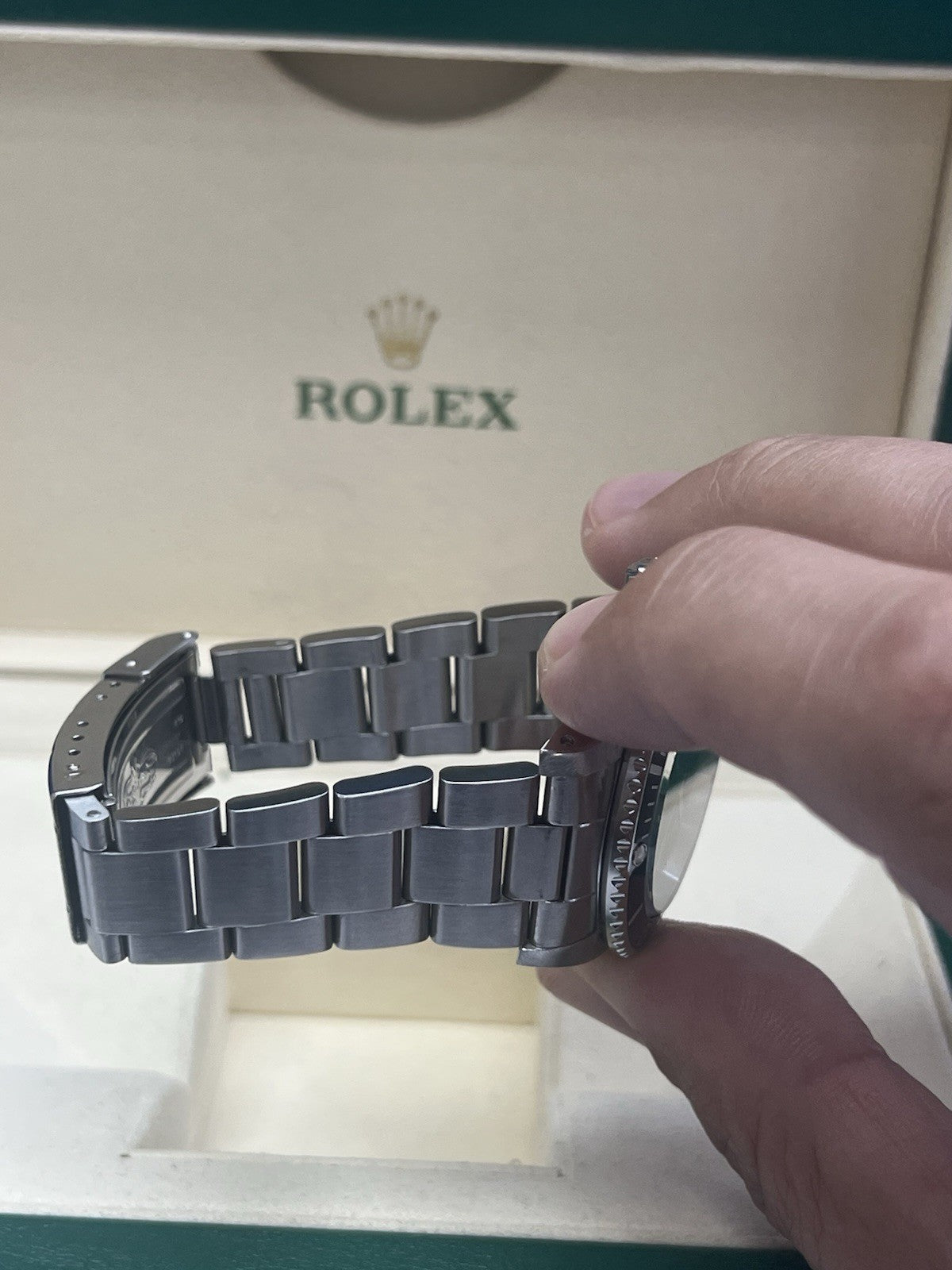 Rolex Submariner 16610 Silver Oyster Bracelet with Black Bezel Box 1989 40mm
