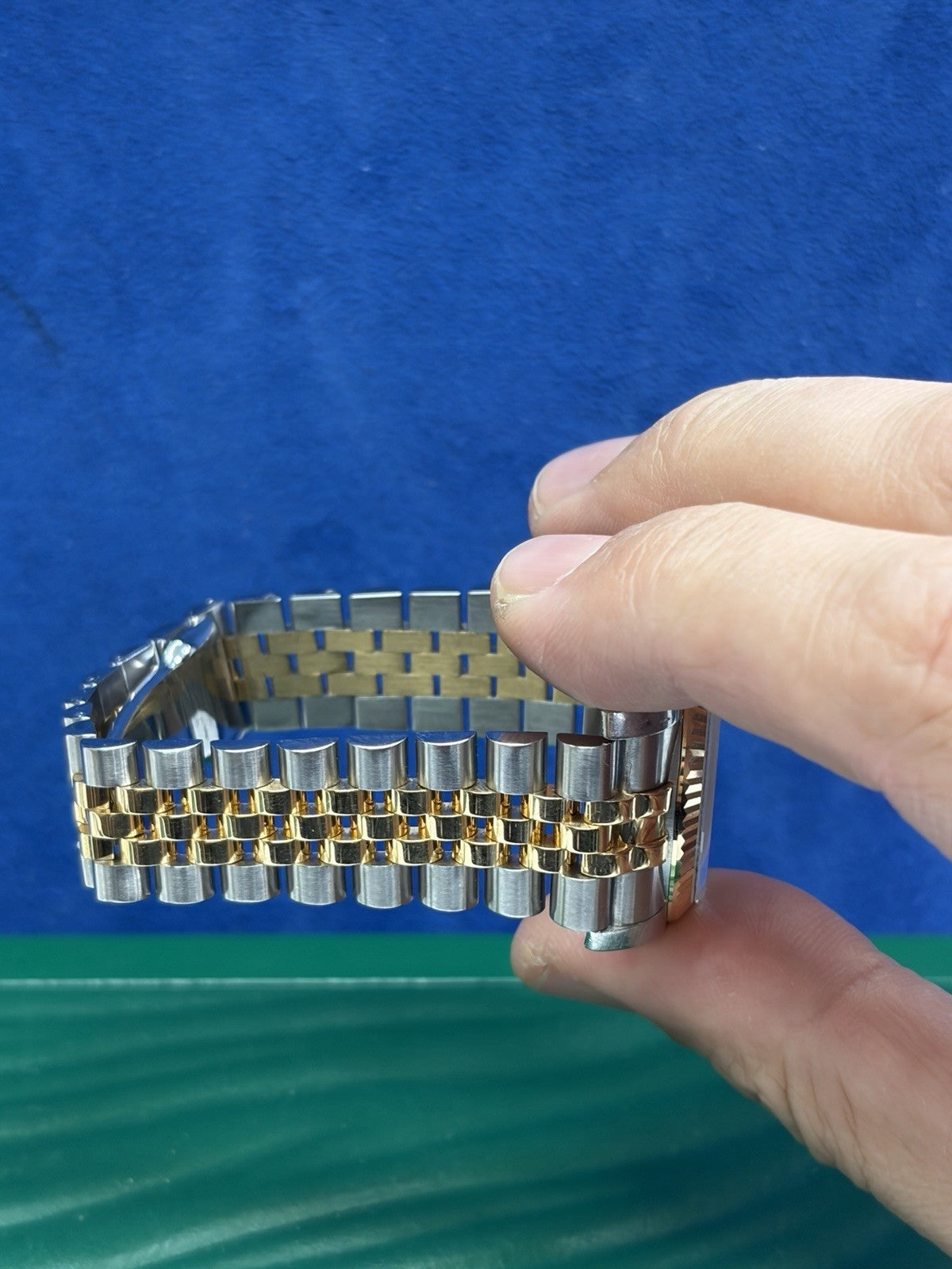 Rolex Datejust 116233 Gold and Silver Jubilee Bracelet with Gold Bezel With Box