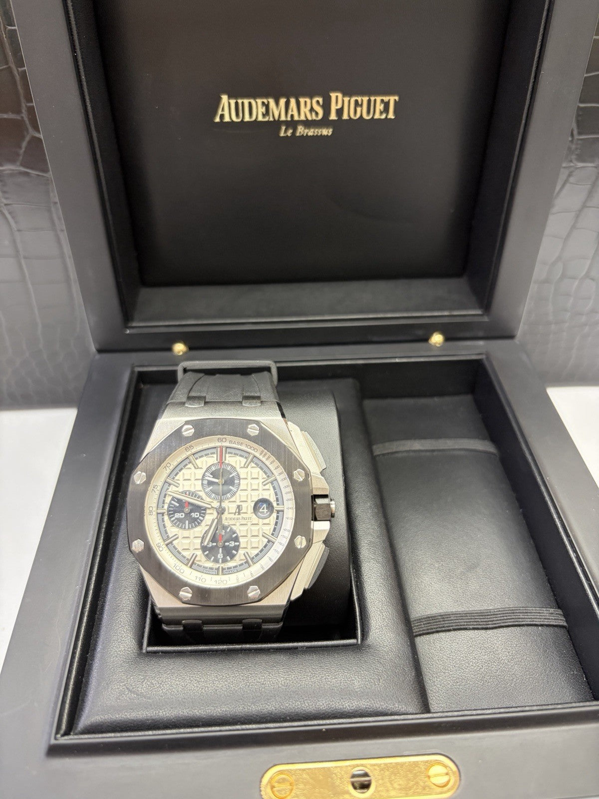 Audemars Piguet Royal Oak Offshore Panda 26400SO.OO.A002CA.01 Auto Men's 44mm