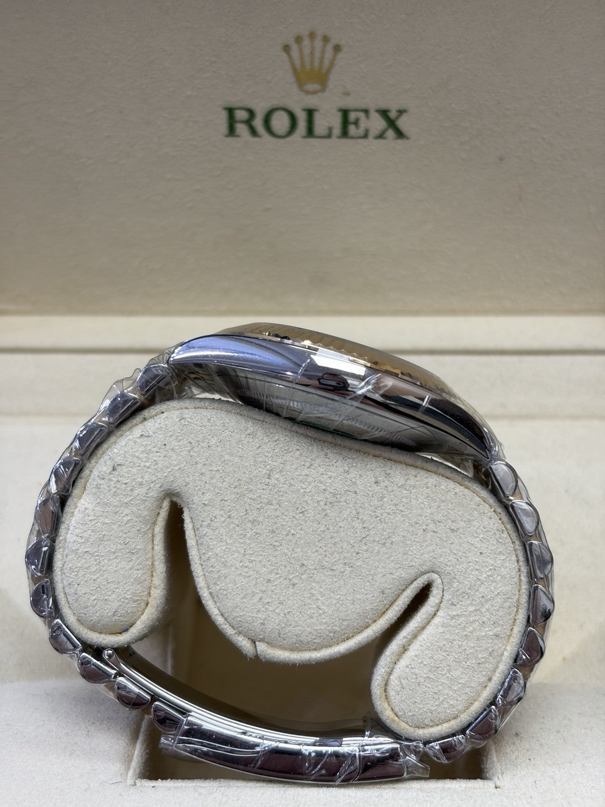 Rolex Datejust 126333G Gold and Silver Jubilee Bracelet with Gold Bezel With Box